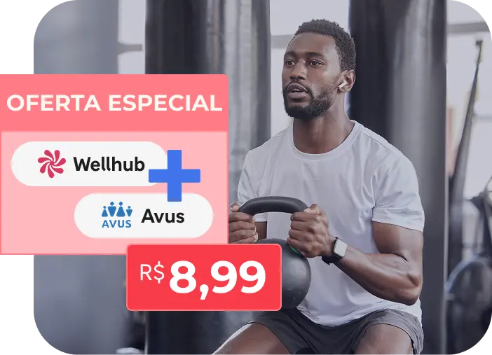Uma mulher feliz praticando Yoga, destacando os benefícios Wellhub, Starbem, Avus e Dasa